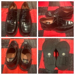 Bacco Bucci leather Derby shoes size 9
B9